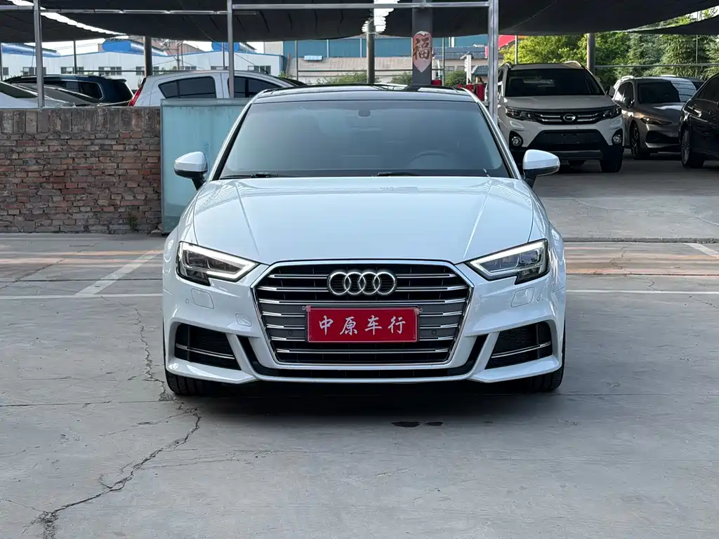Audi A3 2020 Limousine 35 TFSI Fashion VI