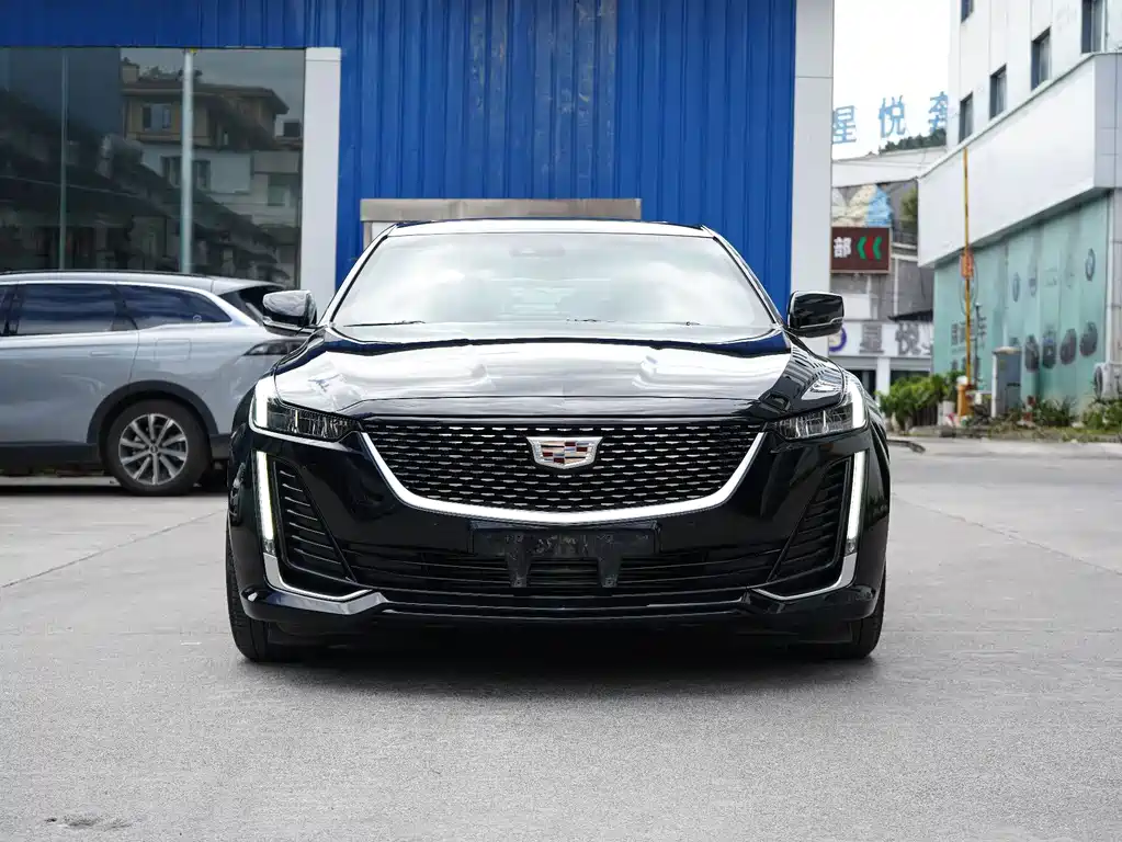 Cadillac CT5 — миниатюра 2