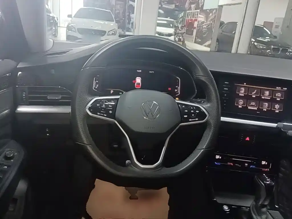 Volkswagen Passat — миниатюра 11