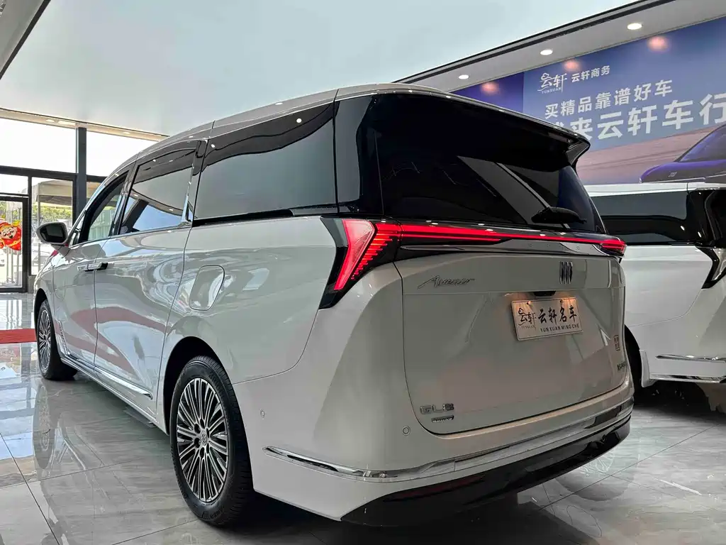 Buick GL8 Hybrid — миниатюра 27