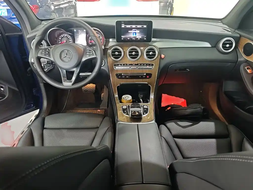 Mercedes-Benz GLC Coupe — миниатюра 10