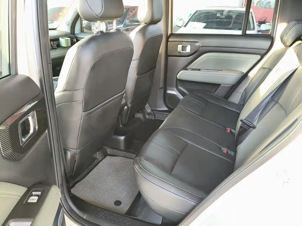 Baojun Yueye Plus — миниатюра 14