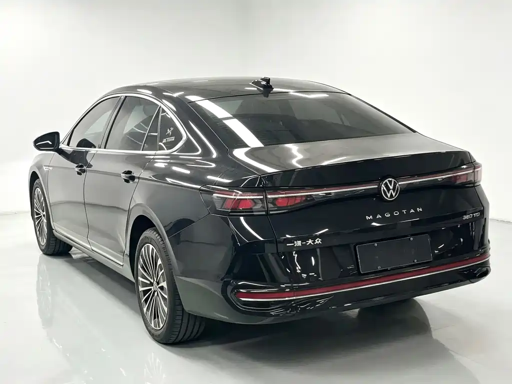 Volkswagen Magotan — миниатюра 3