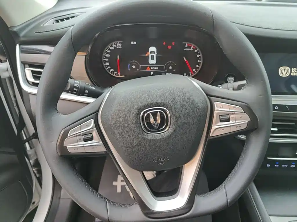 Changan CS35PLUS — миниатюра 11