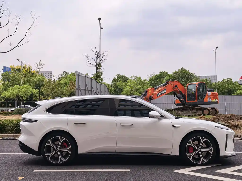 NIO ET5T — миниатюра 9