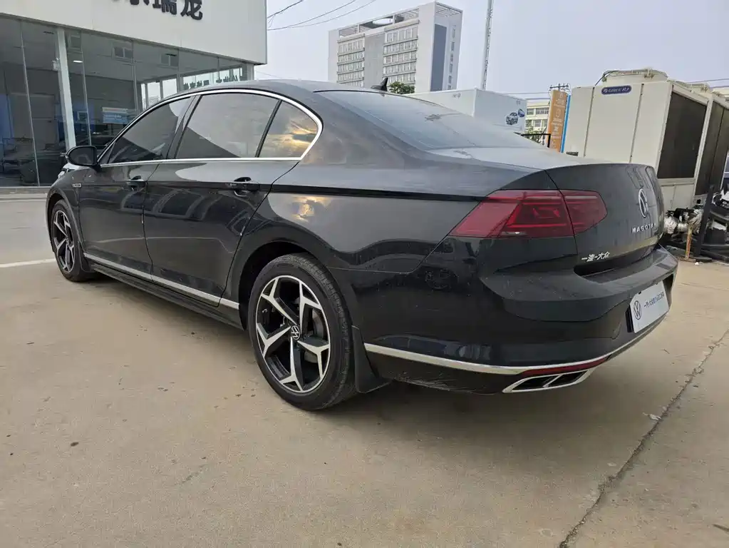 Volkswagen Magotan — миниатюра 4