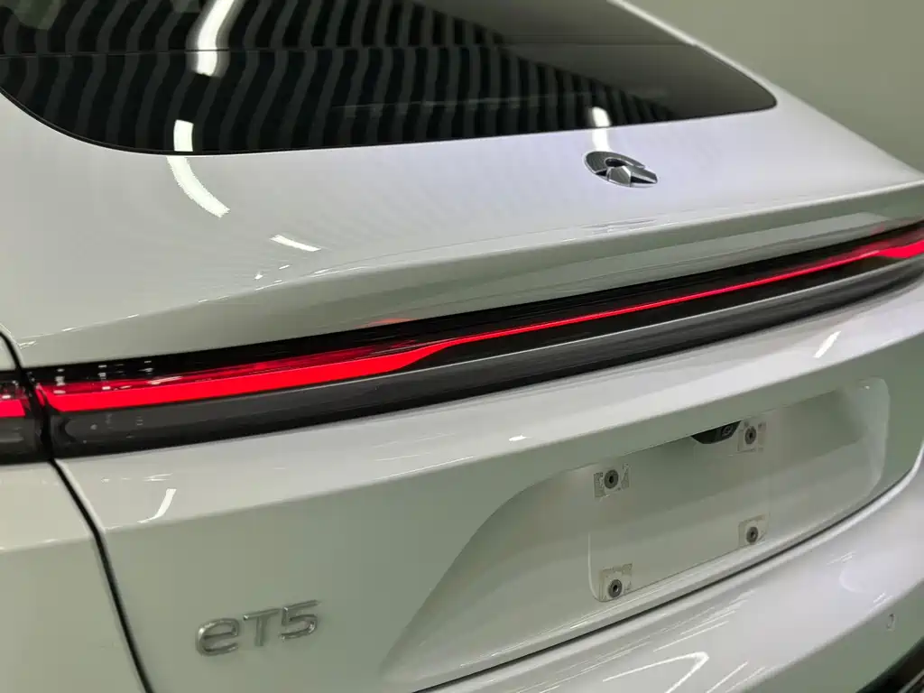 NIO ET5 — миниатюра 5