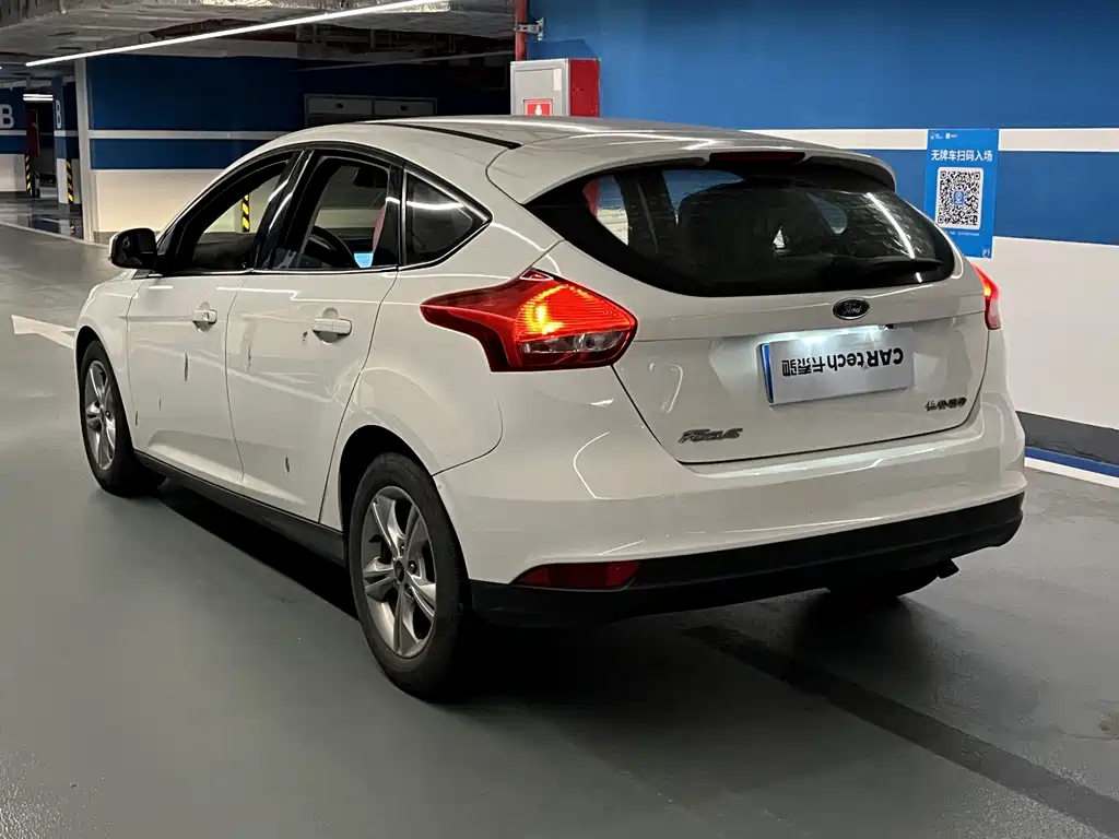 Ford Focus — миниатюра 12