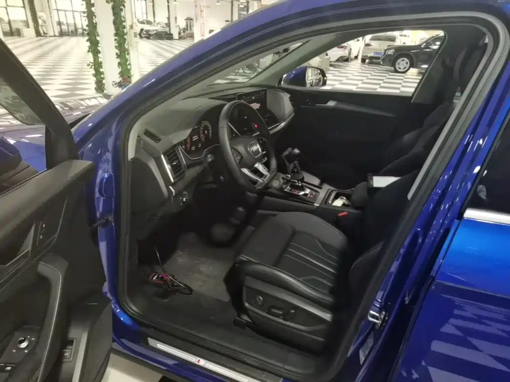 Audi Q5L — миниатюра 15