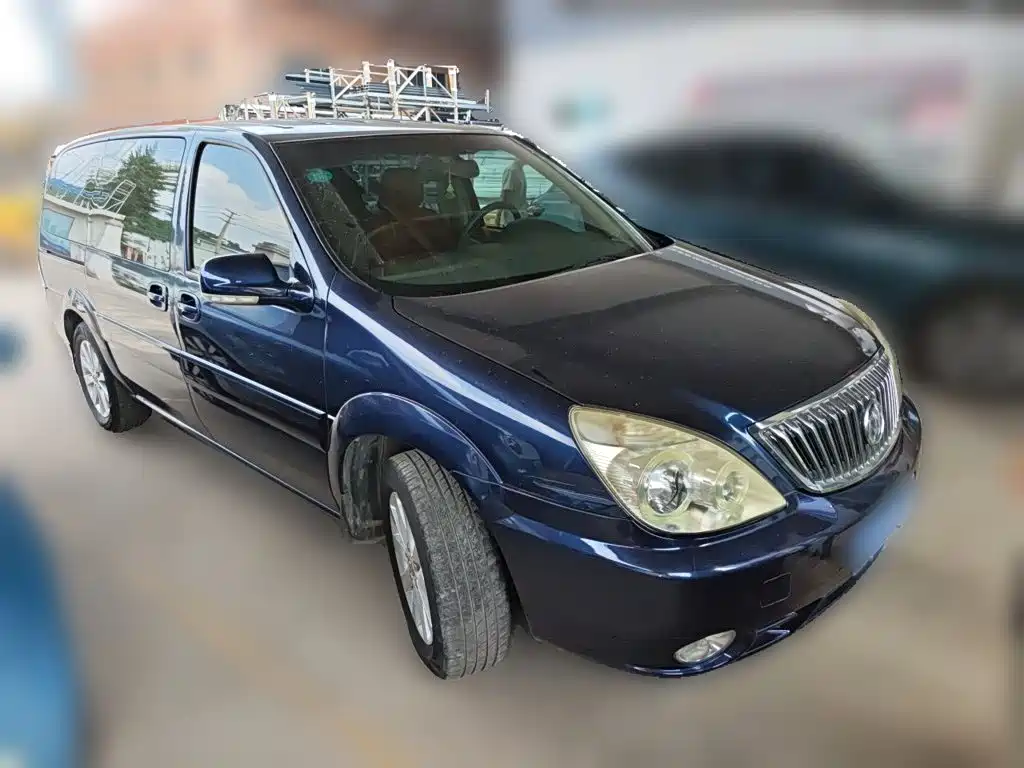 Buick GL8 — миниатюра 3