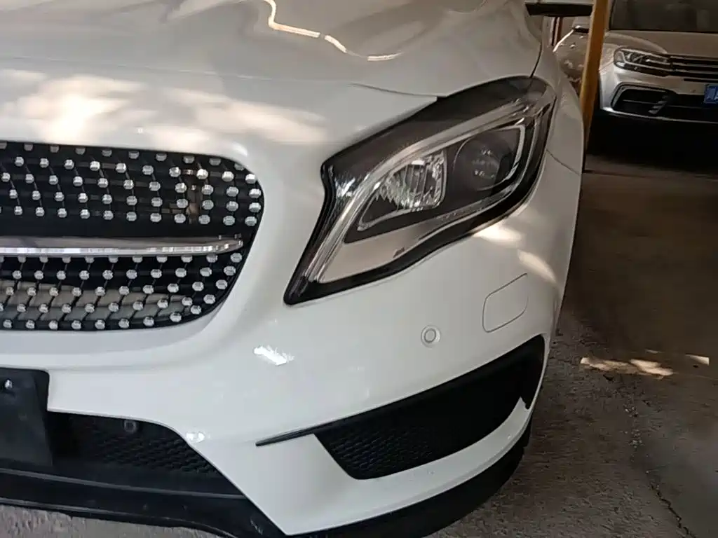 Mercedes-Benz GLA — миниатюра 24