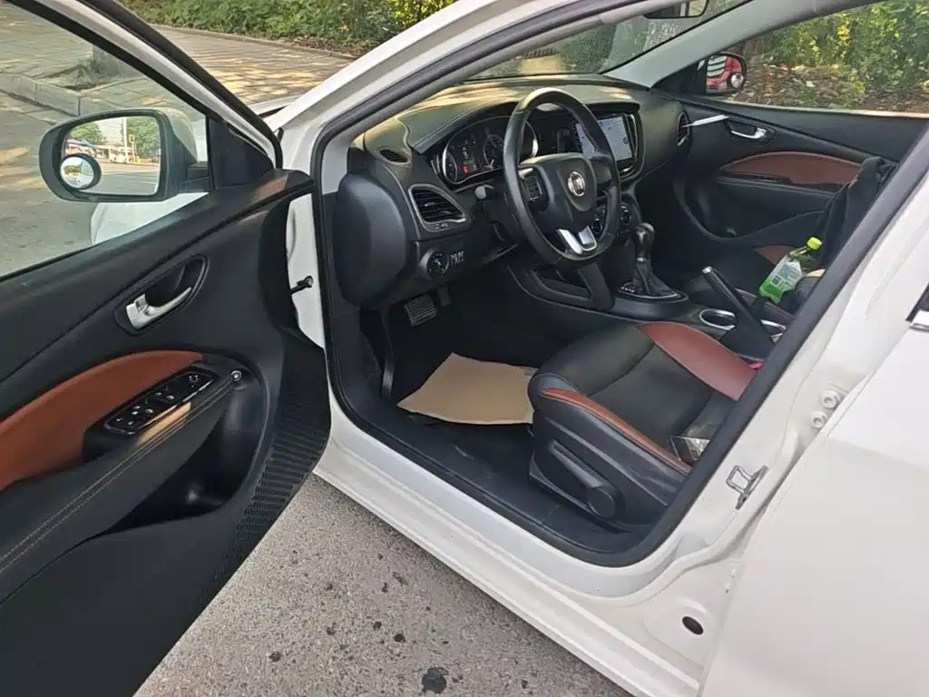 Fiat Viaggio — миниатюра 16