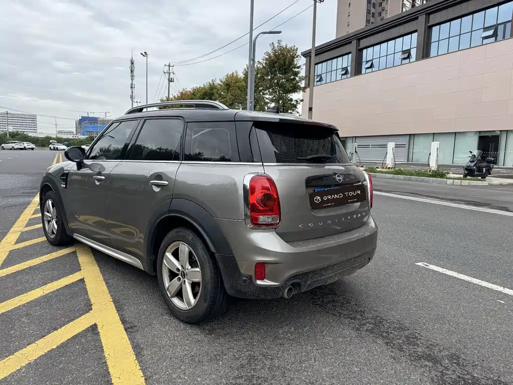 MINI Mini Countryman — миниатюра 8