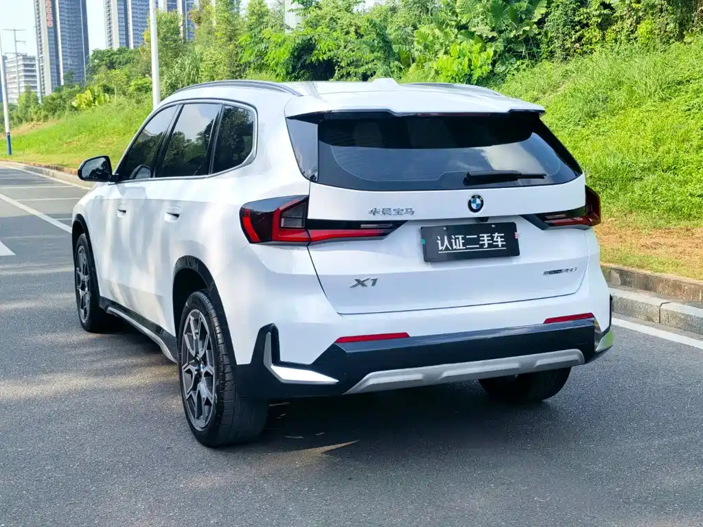 BMW X1 — миниатюра 5