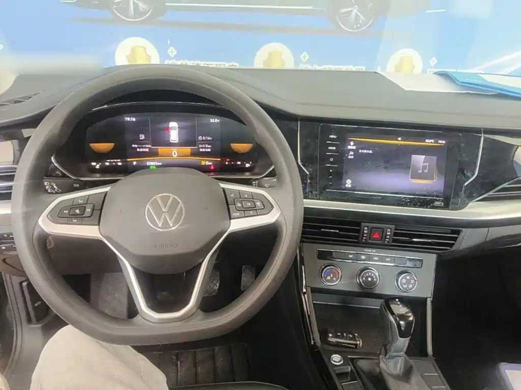 Volkswagen Passat — миниатюра 10