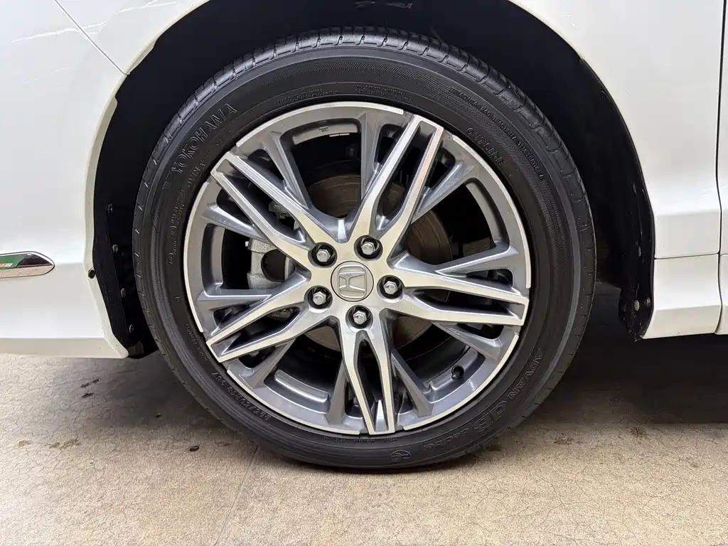 Honda Elysion — миниатюра 22