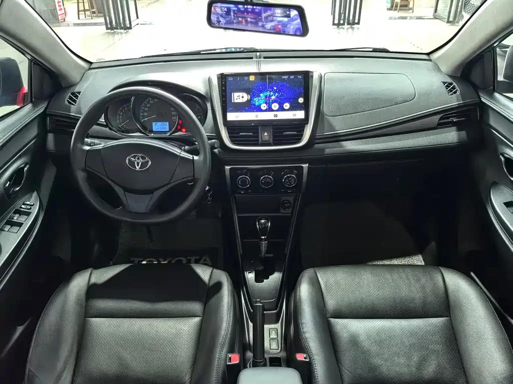 Toyota Vios FS — миниатюра 15