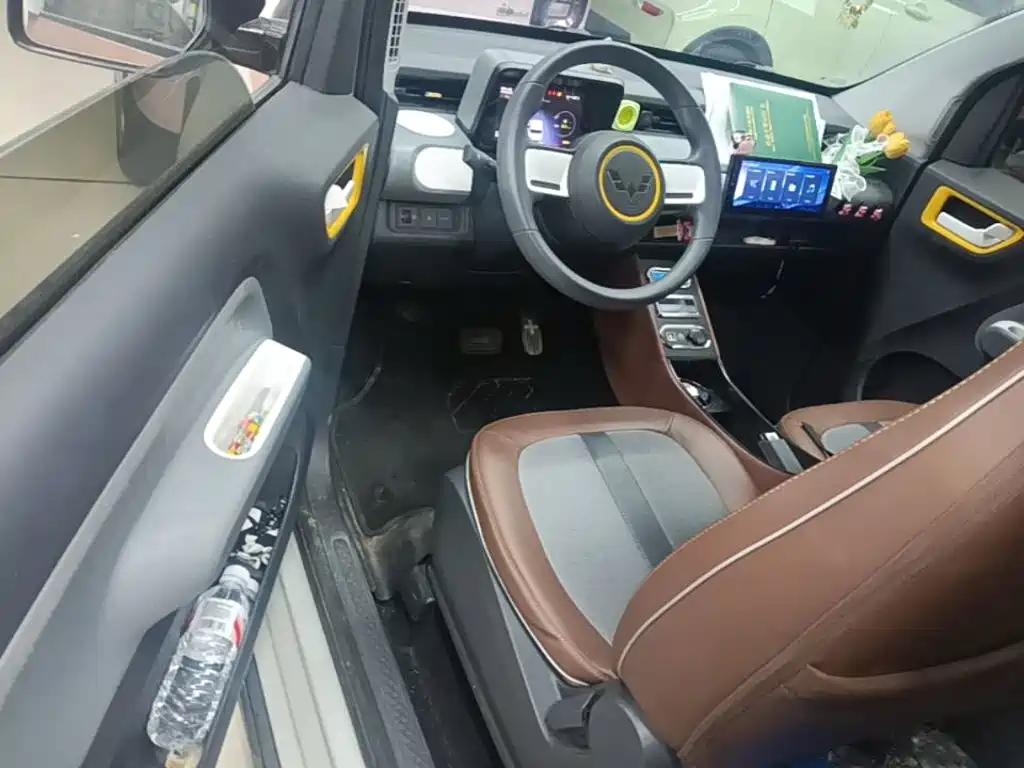 Wuling MINIEV — миниатюра 16