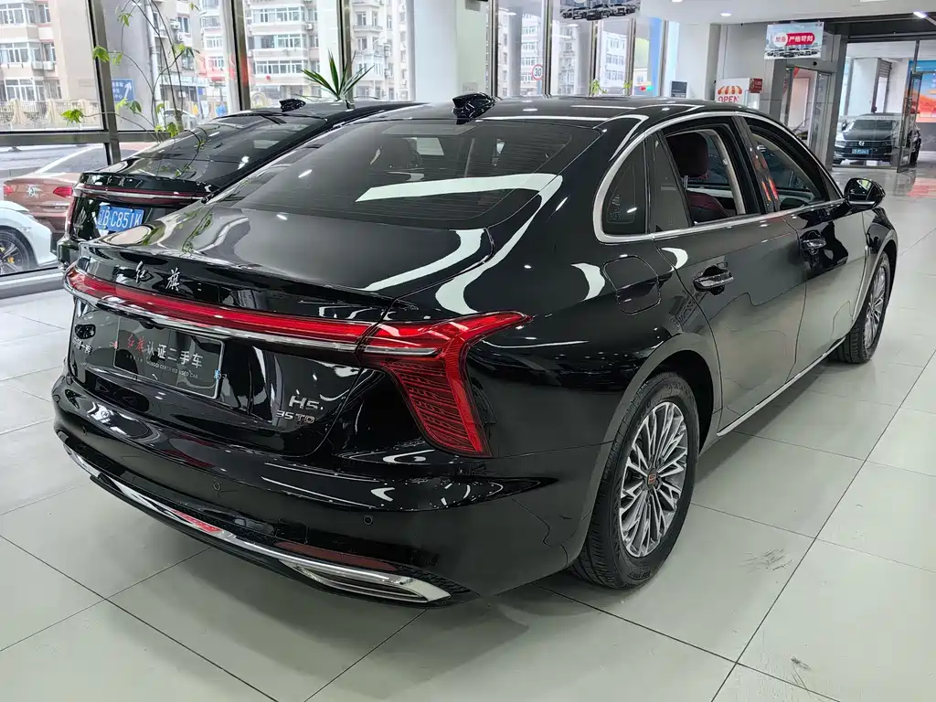Hongqi Hongqi H5 — миниатюра 11