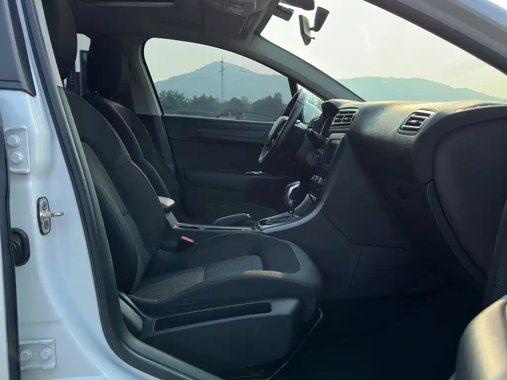 Citroen C4 — миниатюра 7