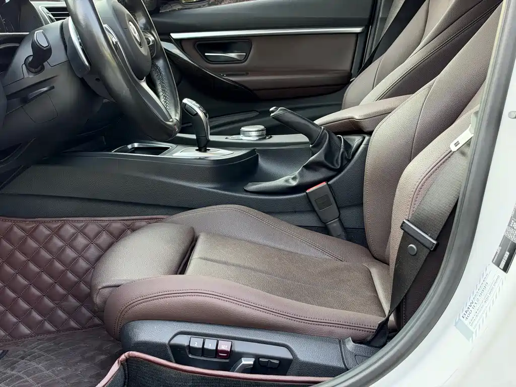 BMW 3 Series — миниатюра 9