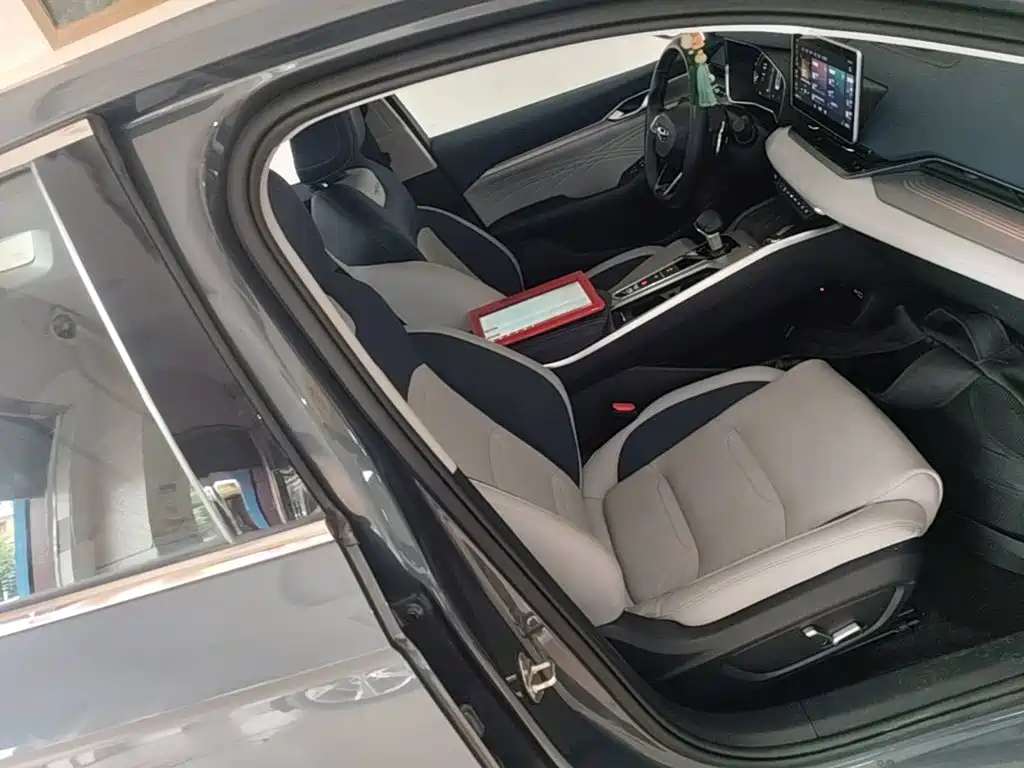 Geely Xingrui — миниатюра 25