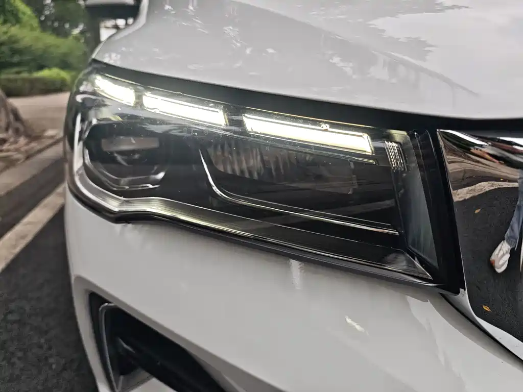 GEELY AUTOMOBILE EMGRAND