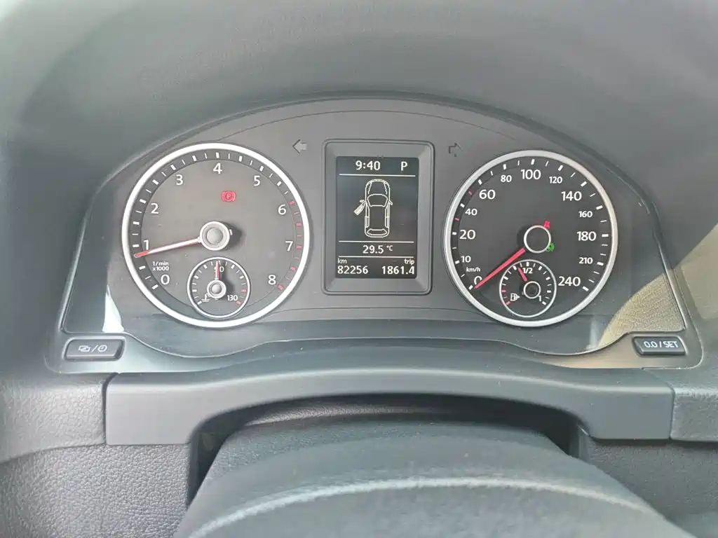 Volkswagen Tiguan — миниатюра 13