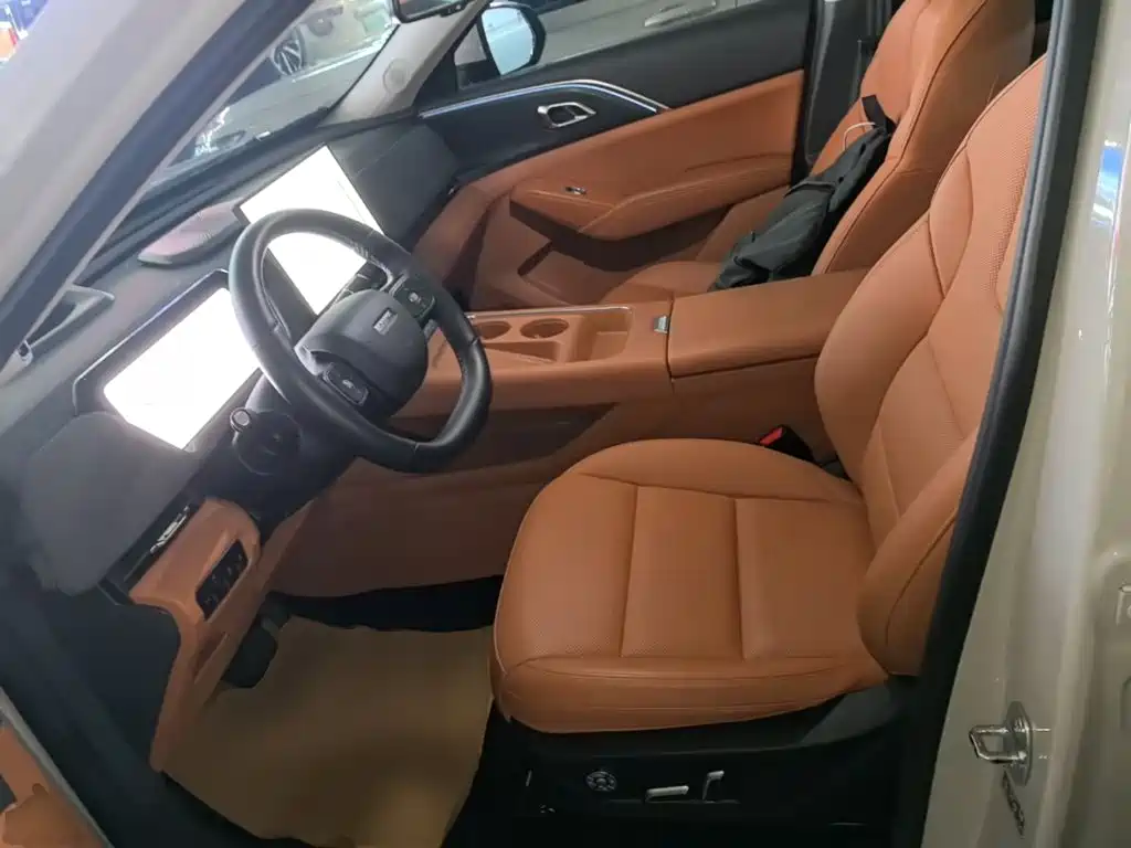 Haval Xiaolong MAX — миниатюра 15