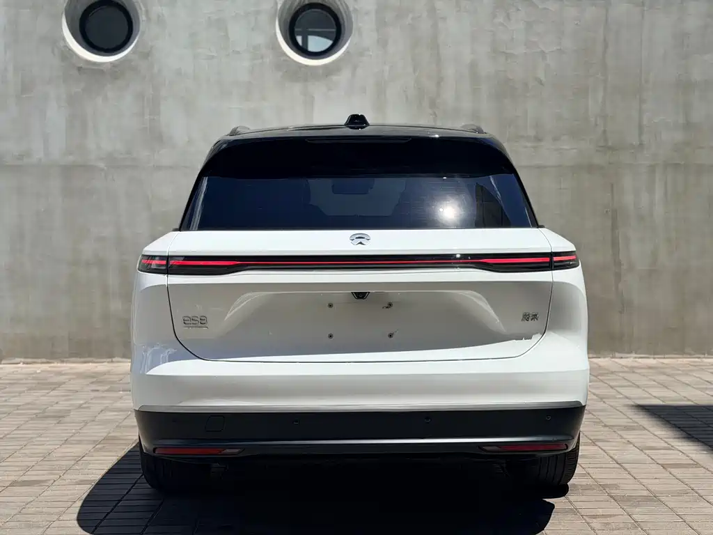 NIO ES8 2024 75kWh Executive