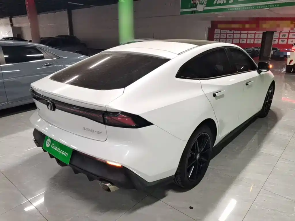 Changan UNI-V — миниатюра 7