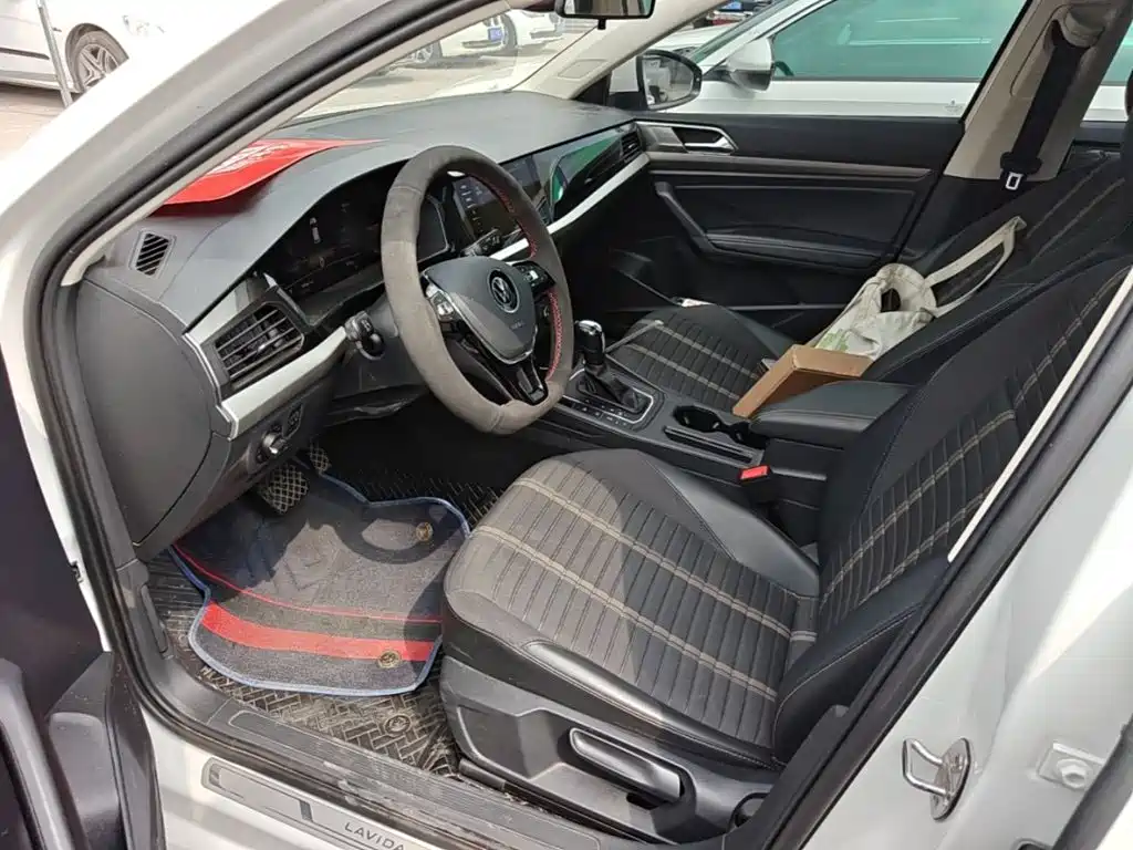 Volkswagen Lavida — миниатюра 15