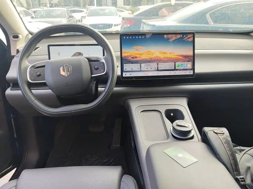 Leapmotor Leapmotor C10 — миниатюра 10