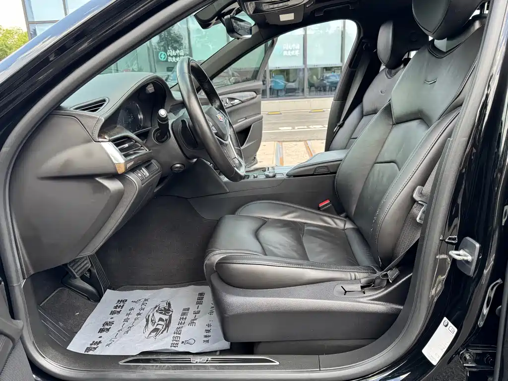 Cadillac CT6 — миниатюра 4