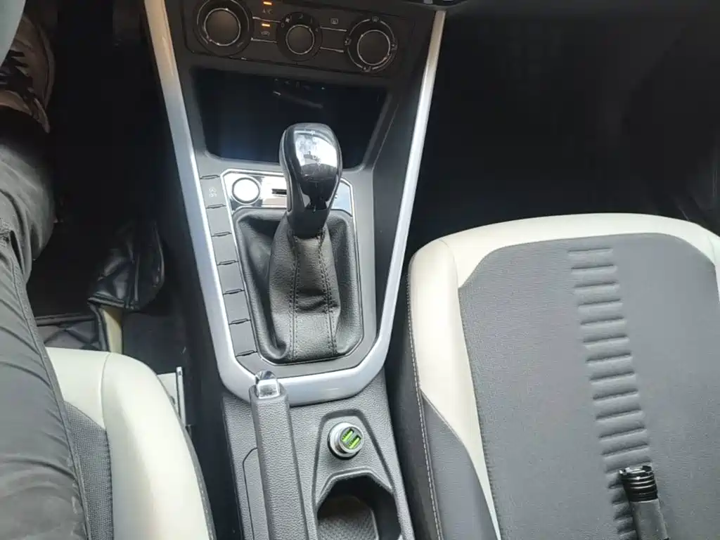 Volkswagen Polo — миниатюра 14