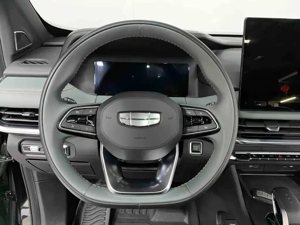Geely Haoyue L — миниатюра 15