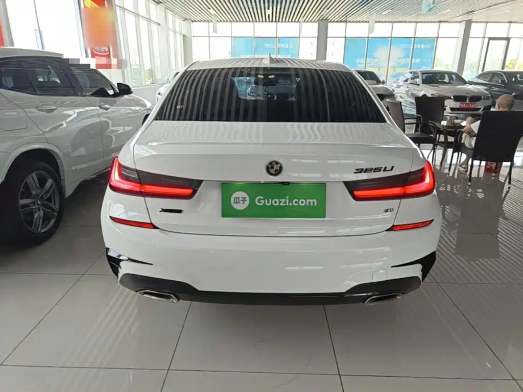 BMW 3 Series — миниатюра 6