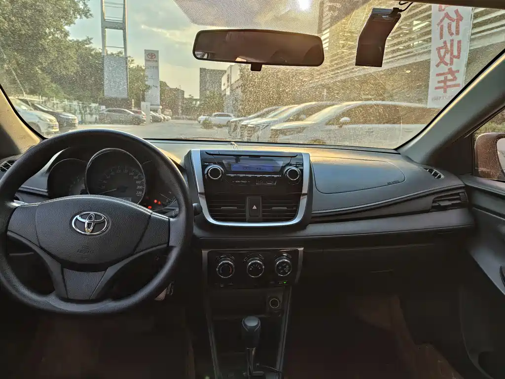 Toyota Yaris L Zhixuan YARiS L 2019 1.5E CVT VI
