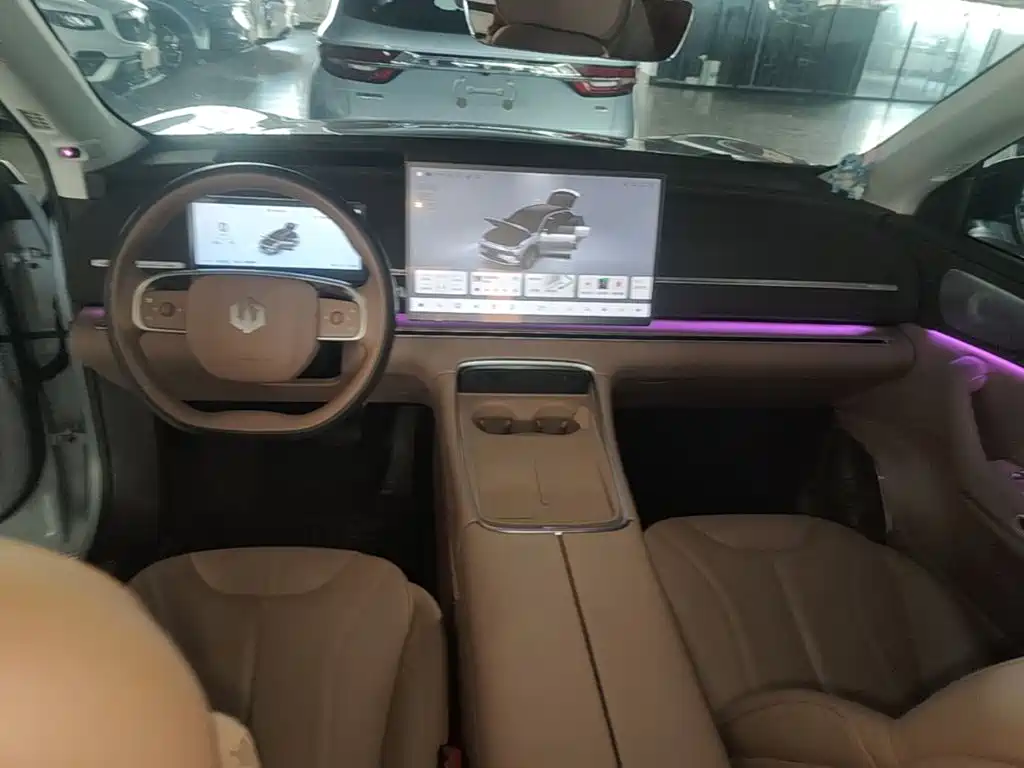 Leapmotor Leapmotor C11 — миниатюра 10