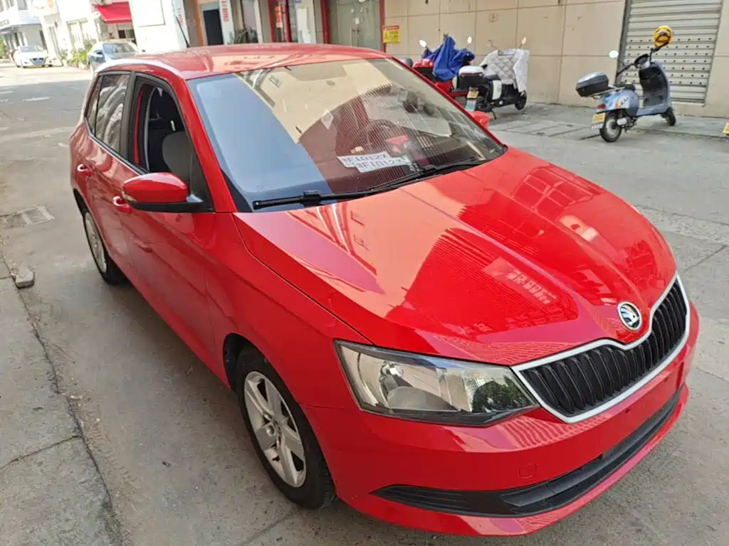 Skoda Fabia — миниатюра 4