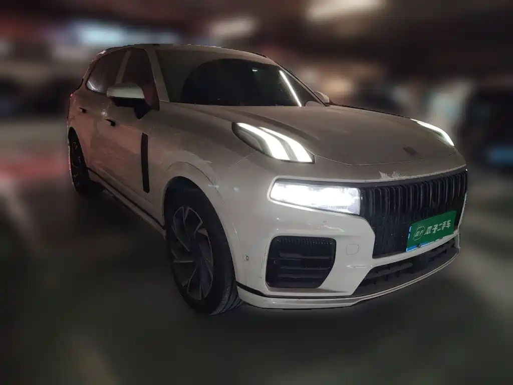 Lynk & Co 09 — миниатюра 3