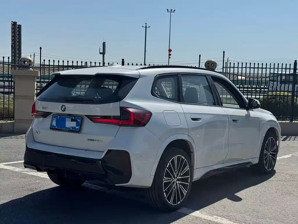 BMW X1 — миниатюра 4