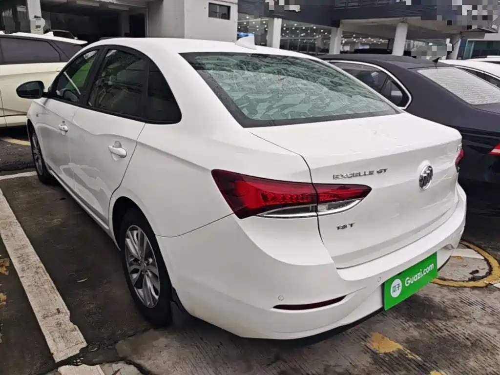 Buick Excelle — миниатюра 5