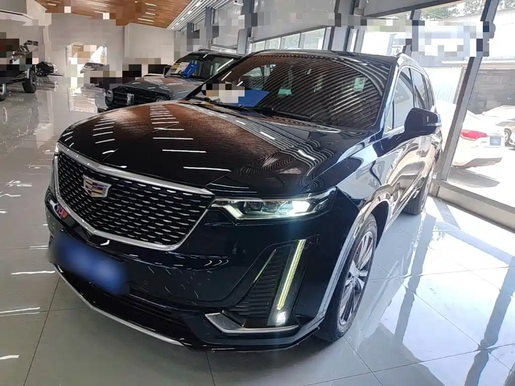 Cadillac XT6 2021 28T мест Luxury