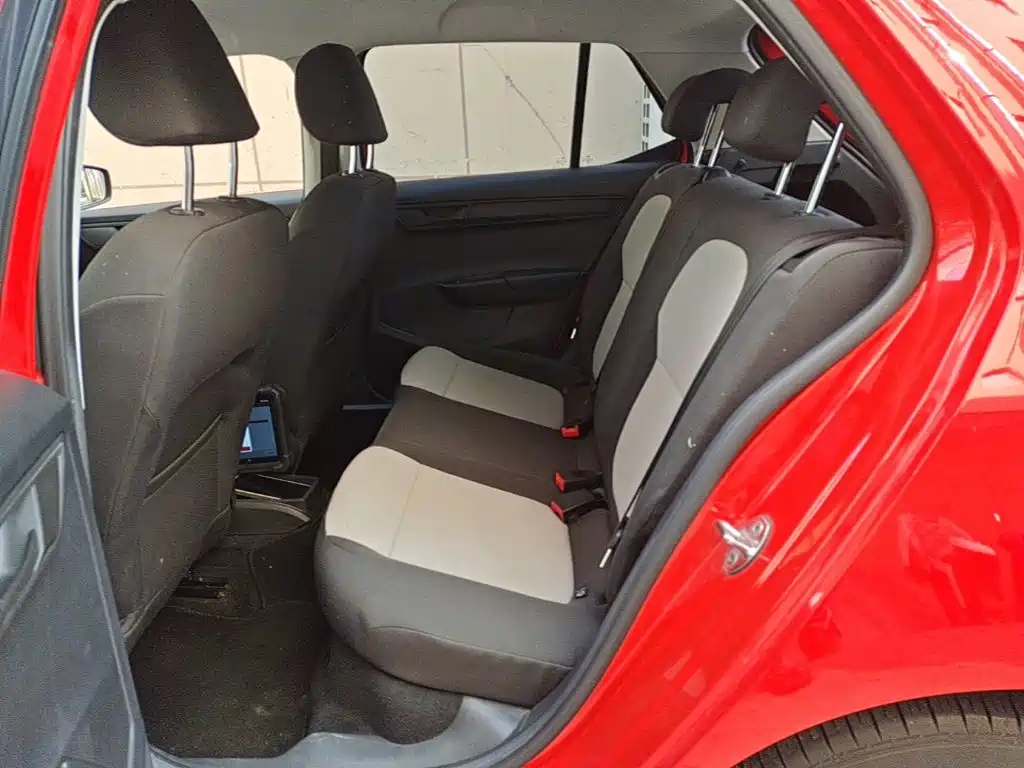 Skoda Fabia — миниатюра 17