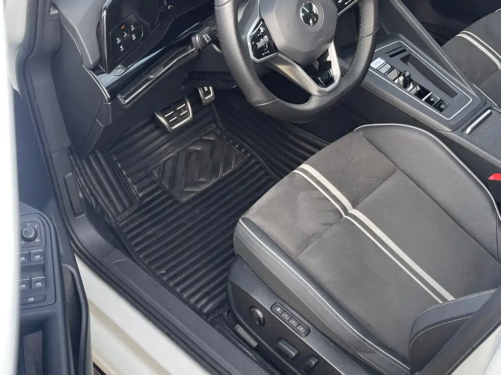 Volkswagen Golf 2021 280TSI DSG R-Line