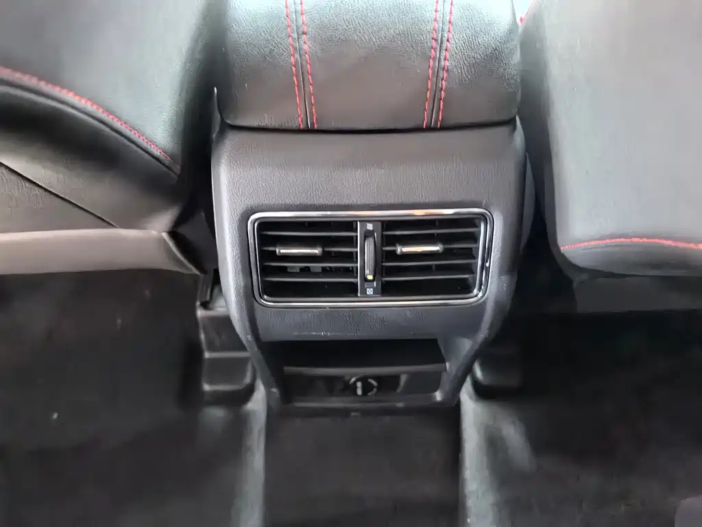 Changan CS75 — миниатюра 17