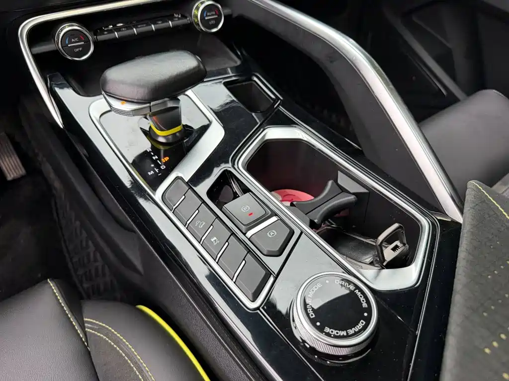 Geely Xingyue S — миниатюра 9
