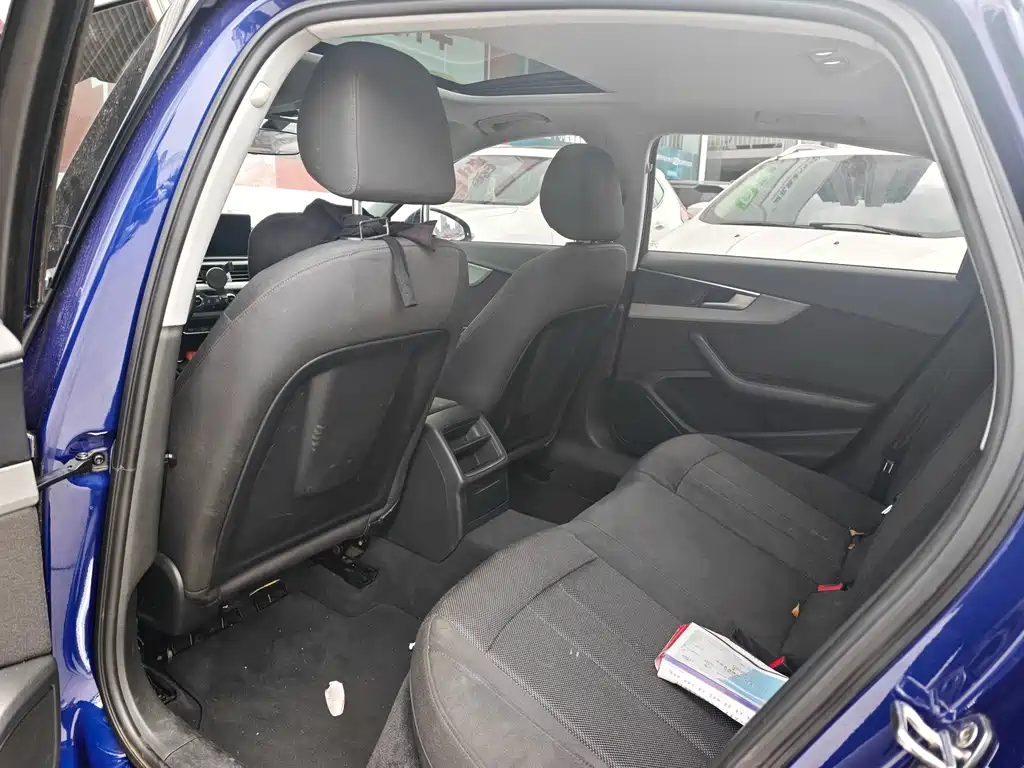 Audi A4L — миниатюра 3