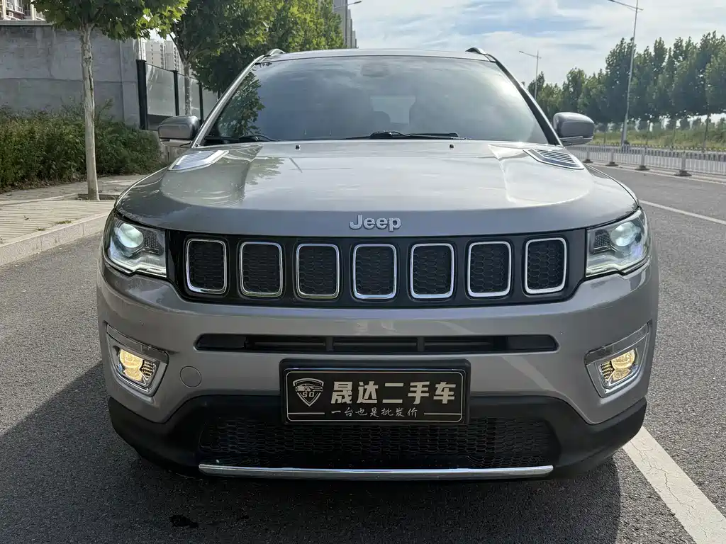 Jeep Compass — миниатюра 2